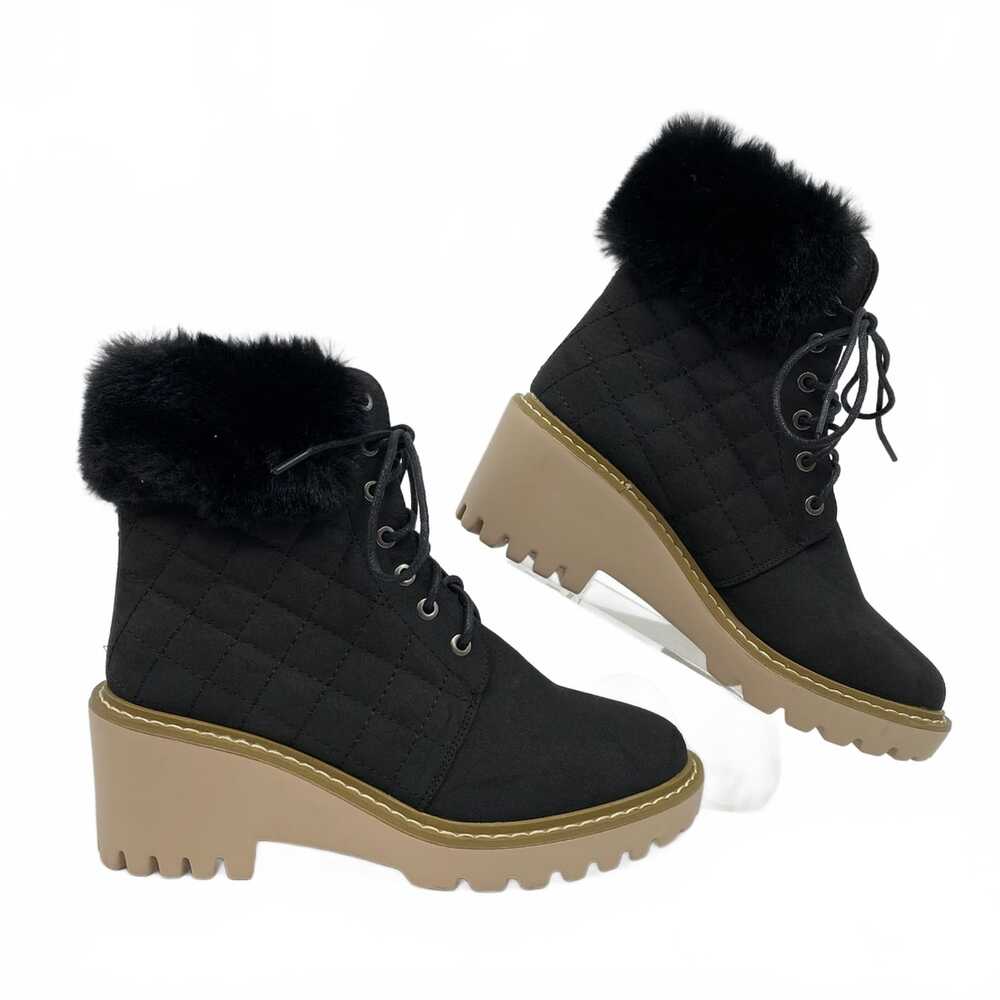 Nicole Miller Black Quilted Wedge Lace-Up Boots | Women’s Size 6